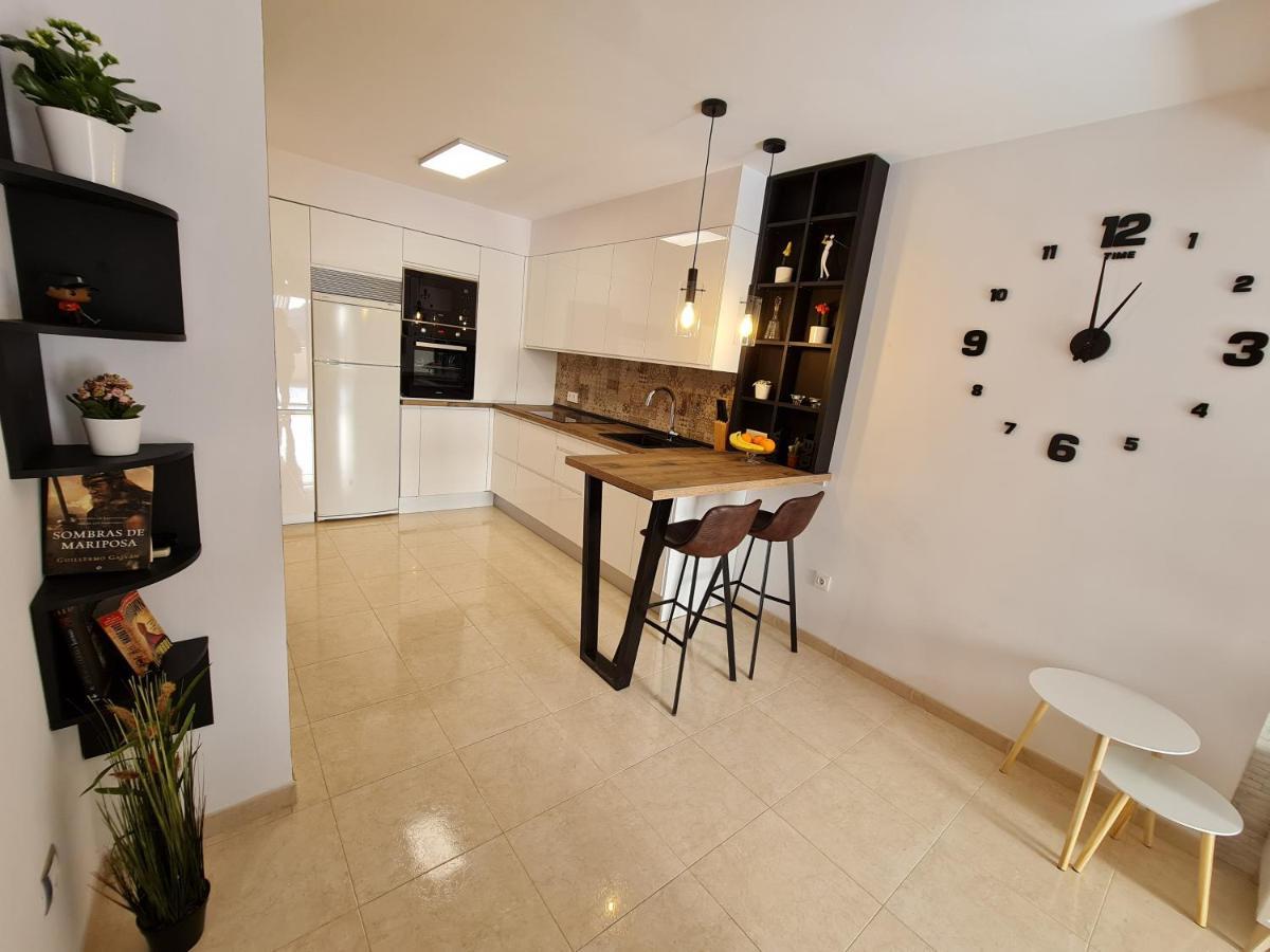 Sybarix Apartment: Precioso Apartamento Con Vistas Al Golf Y El Mar La Envia Exterior photo
